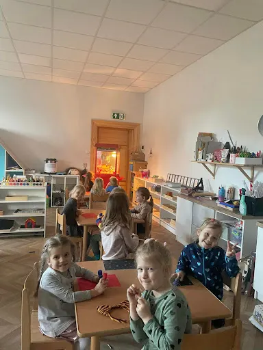 Integracyjno-Językowe Przedszkole Montessori House